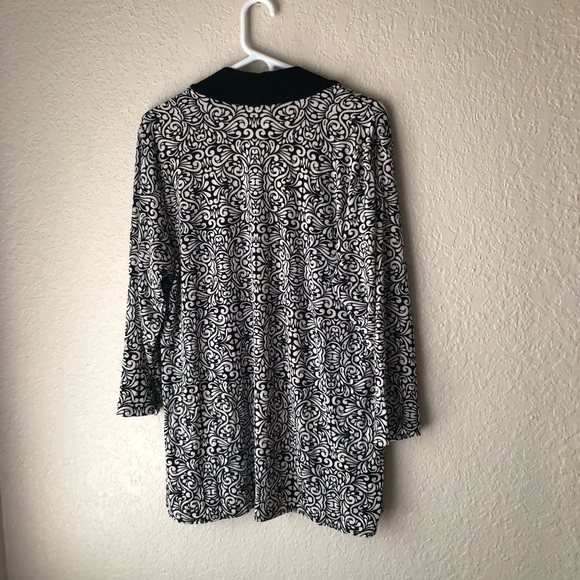 Chico’s NWT black/white cascade knit jacket. - Picture 3 of 5